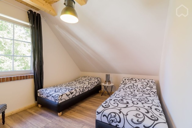 Schlafzimmer 2 Bild 1
