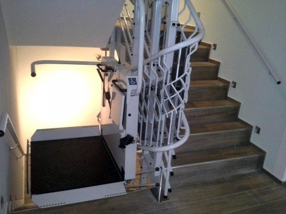 Ferienhaus Karola Am Kleinen Glubigsee Treppe mit Lift Ref. 201202-1