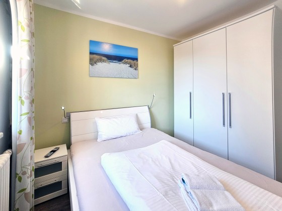 Schlafzimmer Ferienwohnung Seebrise, teilweise Meerblick Ref. 130579-1