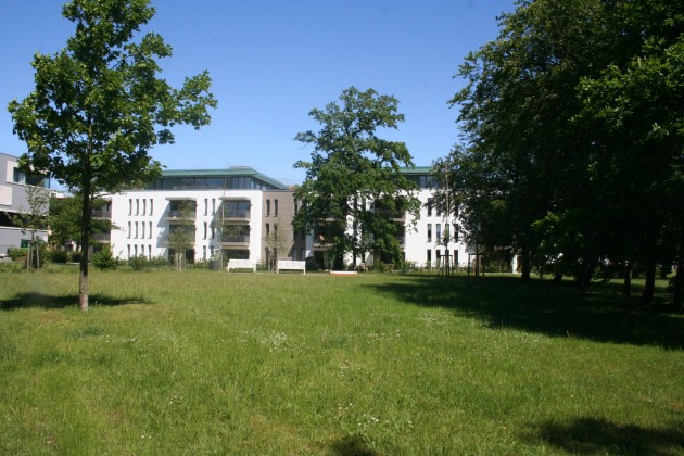 Kurparkresidenz vom Kupark gesehen