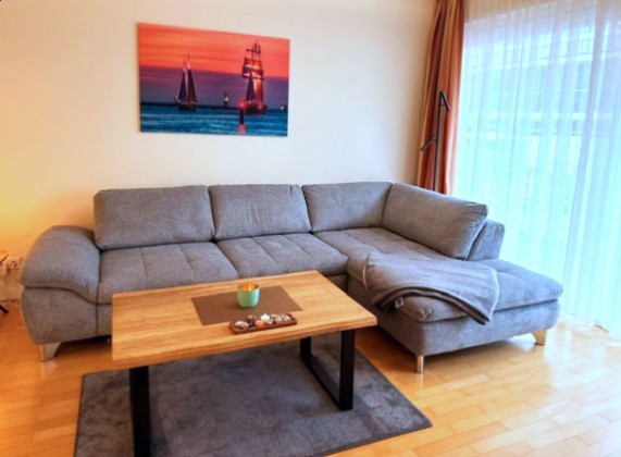 Ferienwohnung Koralle - Wohnzimmer / Balkonzugang