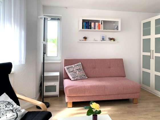 Wohn - Schlafzimmer mit TV Studio Strandlöper Ref: 164503 