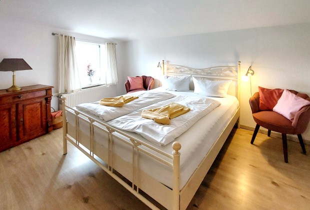 Ferienwohnung Warnemünde - Doppelbettschlafzimmer - Ref: 49450 