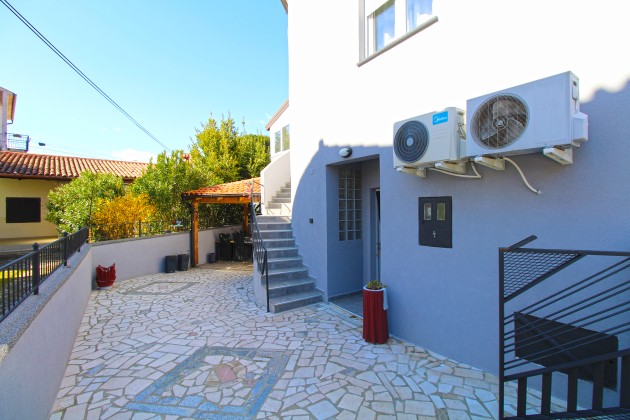 das Haus mit den beiden Apartments - Bild 3 - Objekt 160284-404