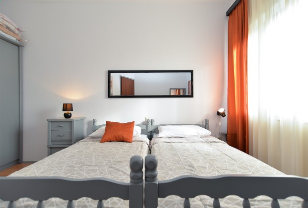 A2 Schlafzimmer 1 - Bild 1 - Objekt 160284-404