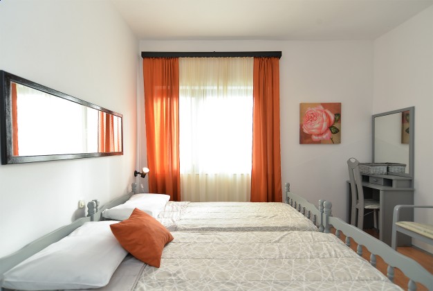 A2 Schlafzimmer 1 - Bild 2 - Objekt 160284-404