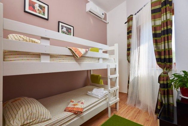 Schlafzimmer 3 OG  - Objekt 225602-6 