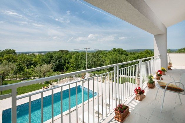 Blick vom Balkon - Bild 1 - Objekt 138493-25