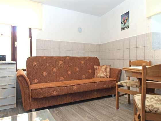 Schlafcouch im Wohnraum - Objekt 160284-246