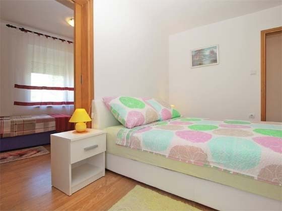 Schlafzimmer mit Doppelbett - Bild 2 - Objekt 246