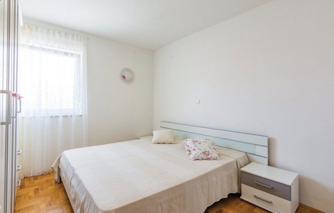 Schlafzimmer - Bild 1 - Objekt 160284-343