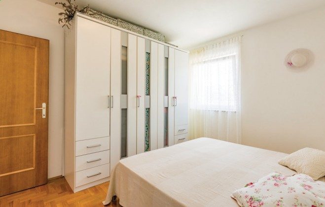 Schlafzimmer - Bild 2 - Objekt 160284-343
