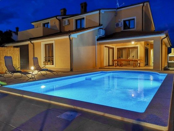 Ferienvilla und Pool  - Bild 4 - Objekt 225602-1 