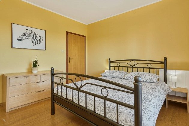 Schlafzimmer 3 - Bild 2 - Objekt 225602-10