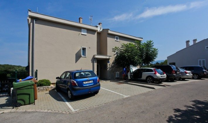 Parkplätze vor dem Haus - Objekt 211397-1