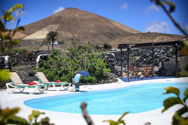 Lanzarote Ferienwohnung mit Terrasse und Pool