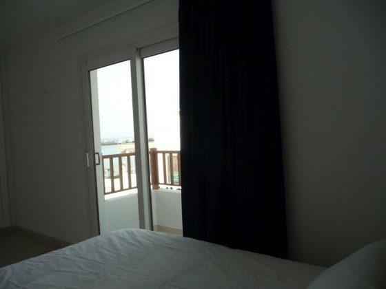LZ 210769-12 Schlafzimmer mit Balkon